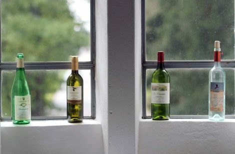 Weinflaschen: Im Wein lag Wahrheit